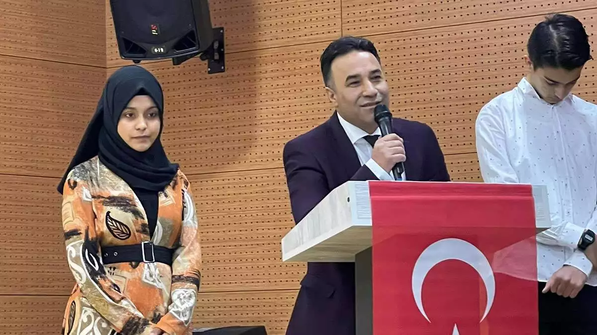 Şehit zafer çalışkan anadolu lisesi 29 ekim'i kutladı