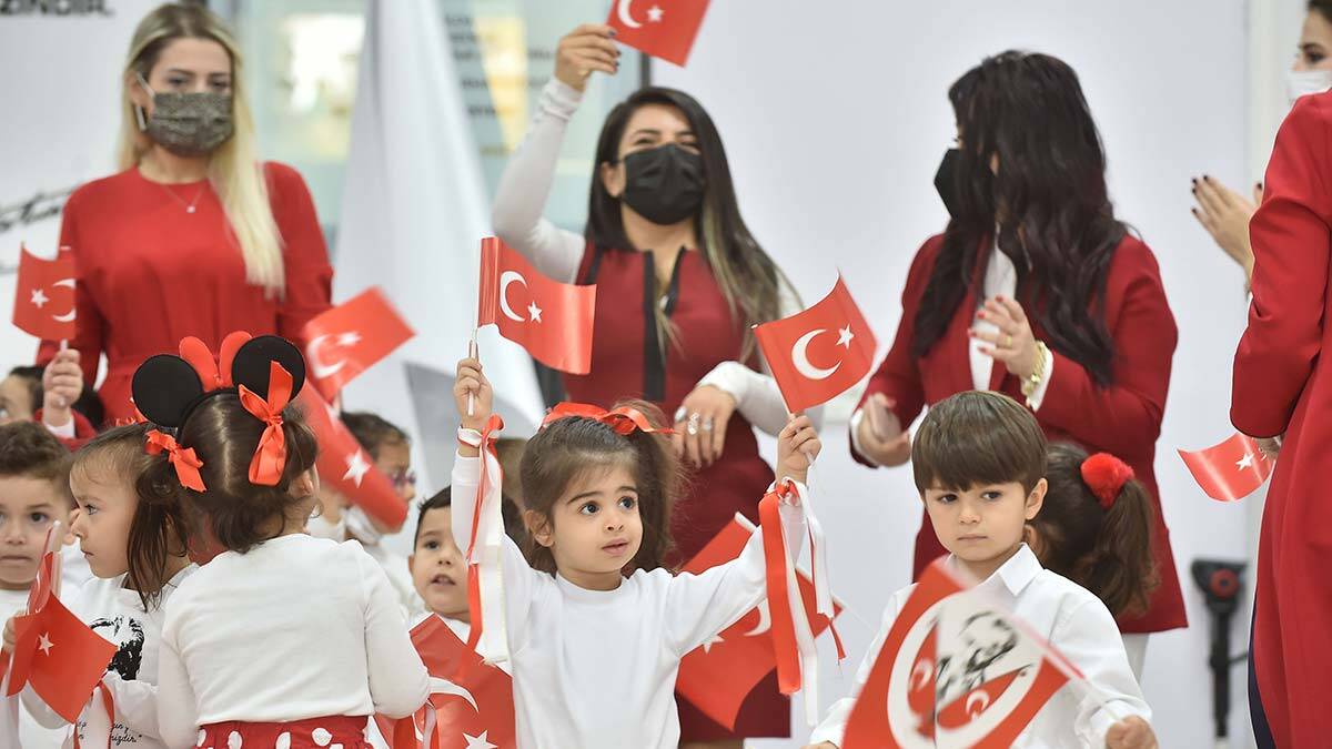 Çocuk Gündüz Bakımevinde Cumhuriyet coşkusu