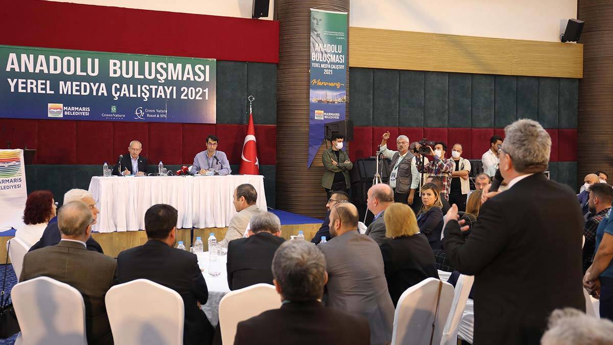 Yerel Medya Çalıştayı: Baskılara son verilmeli