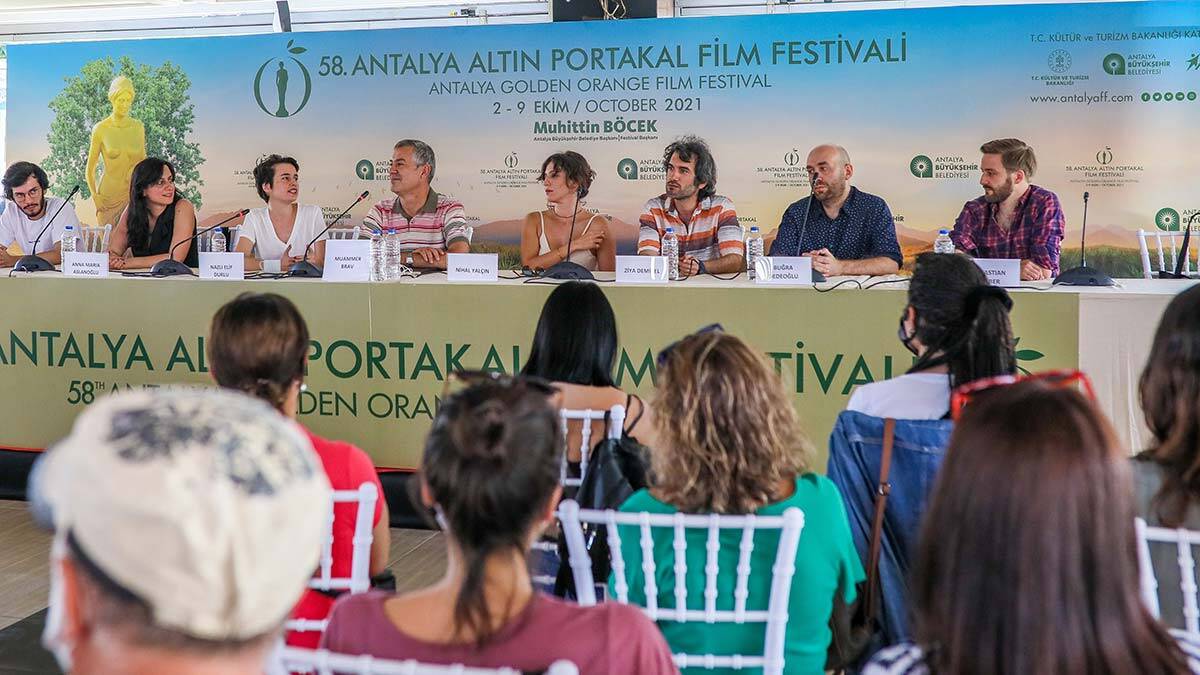 Yönetmen Durlu: Bir kadının hikayesiyle ortaya çıktı