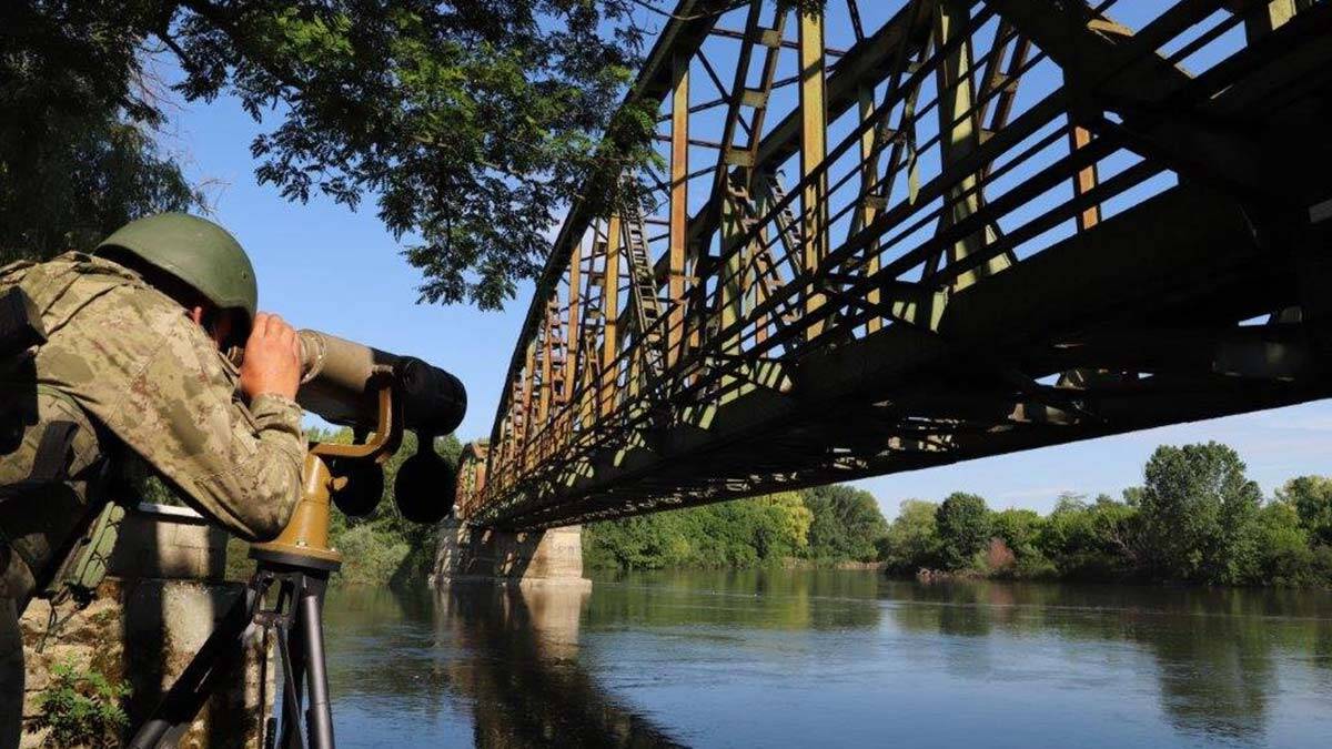 Yunanistan'a geçmeye çalışan FETÖ üyeleri yakalandı