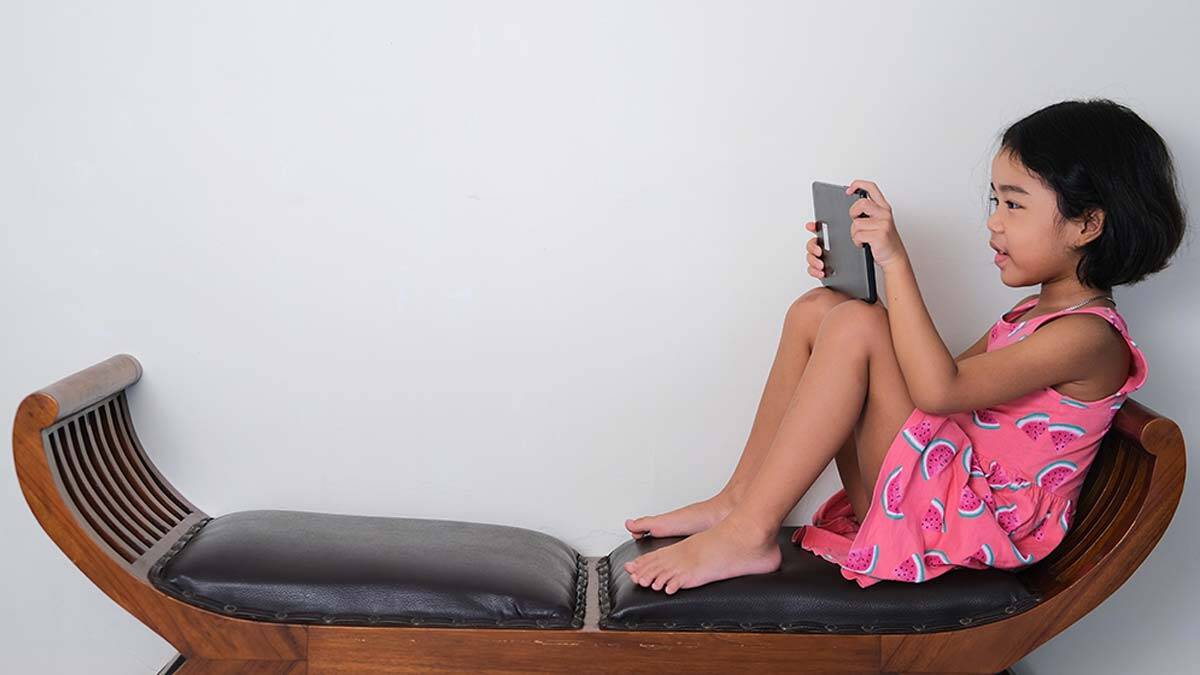 eknoloji aslında öyle bir tanım olarak kullanamayız çünkü sınıflandırılacak kadar küçük bir durum değildir.