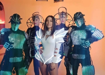 Buse Kaptanoğlu Eros'la pop dünyasında