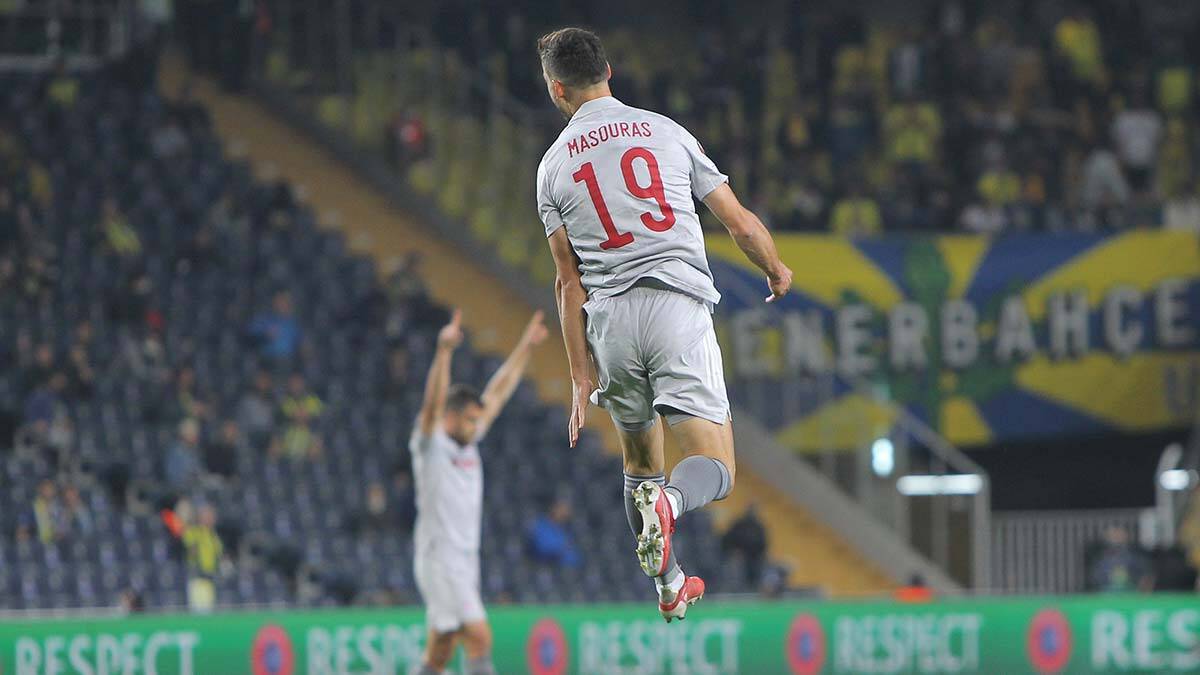 Fenerbahçe Olympiakos maçında kayboldu