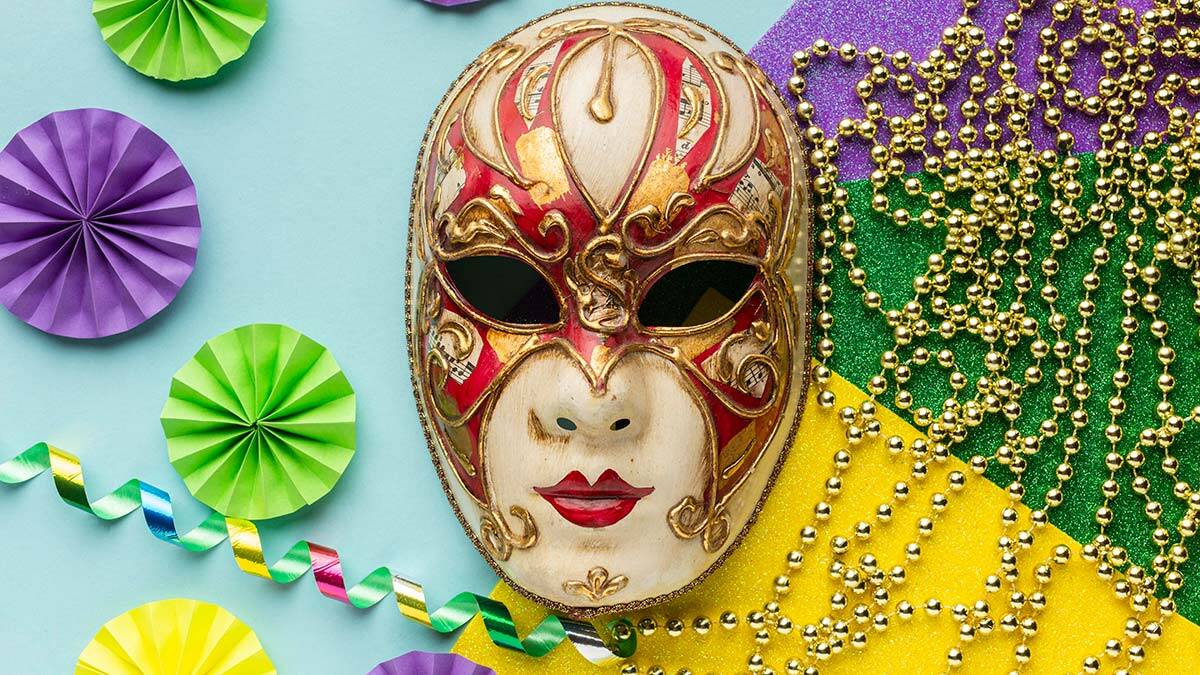 Tiyatroda mıyız hayatta mı?