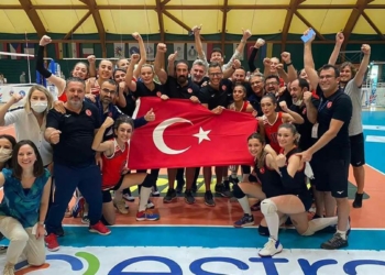 İşitme Engelliler Kadın Voleybol Milli Takımı dünya şampiyonu