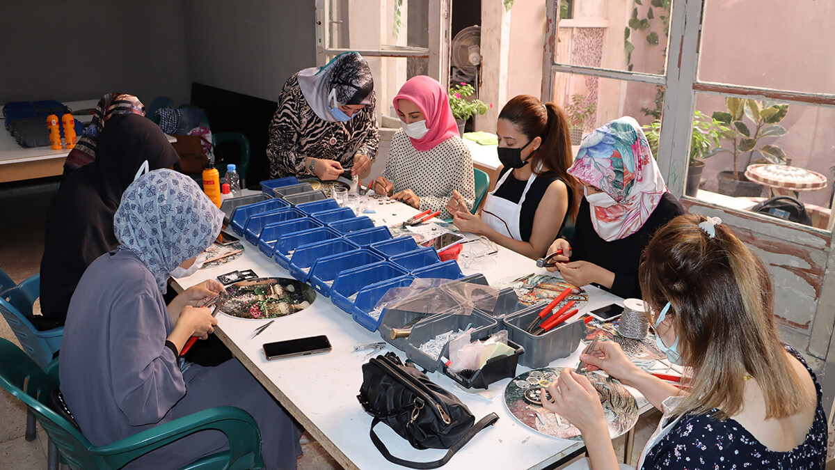 Mozaik sanatıyla tarihi eserlerin benzerlerini yapıyor