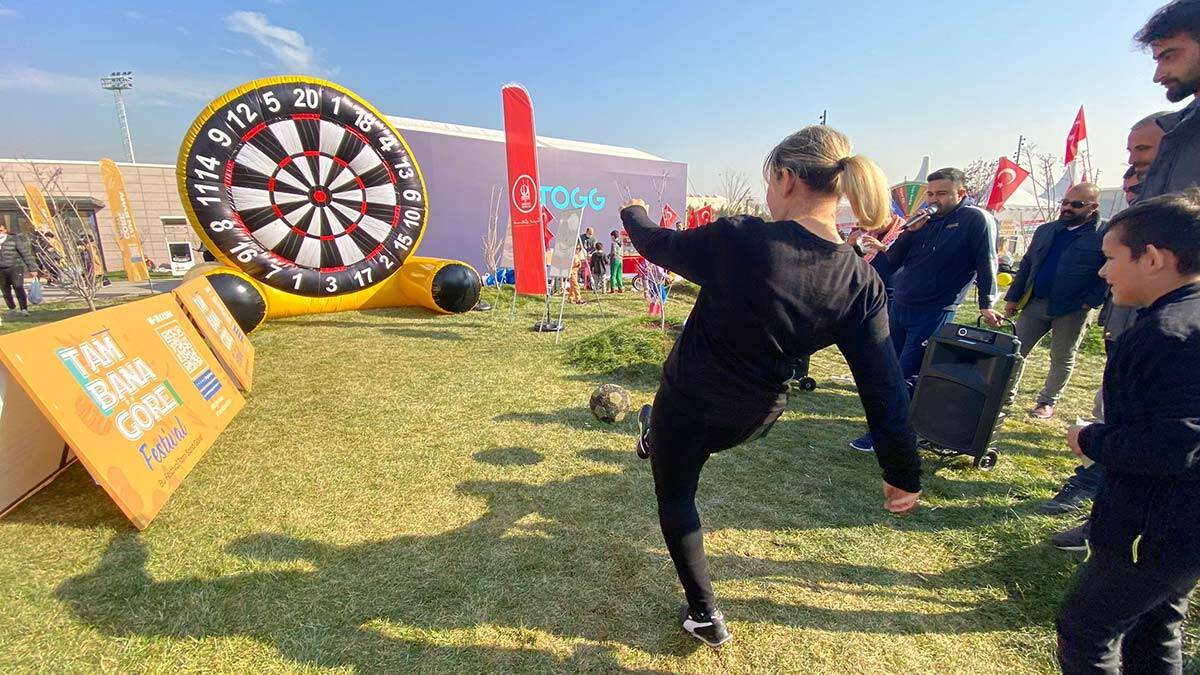 Keçiören "Tam Bana Göre Festival"ine katıldı