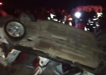 15 yaşındaki sürücü direğe çarptı: 2 ölü, 2 yaralı