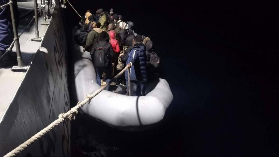 172 göçmen Sahil Güvenlik ekiplerince kurtarıldı