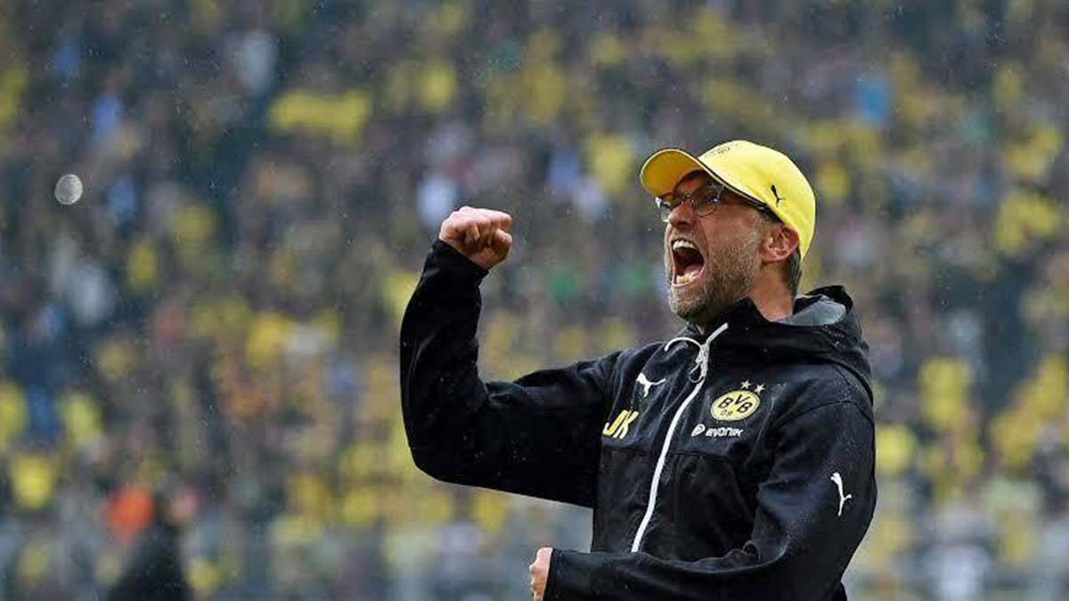 Bu yazımda Klopp dönemindeki Dortmund'u hatırlayalım ve daha detaylı inceleyelim istedim. The Normal One- Jürgen Klopp...
