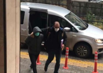 3 çocuk annesi, eşi tarafından bıçaklanarak öldürüldü