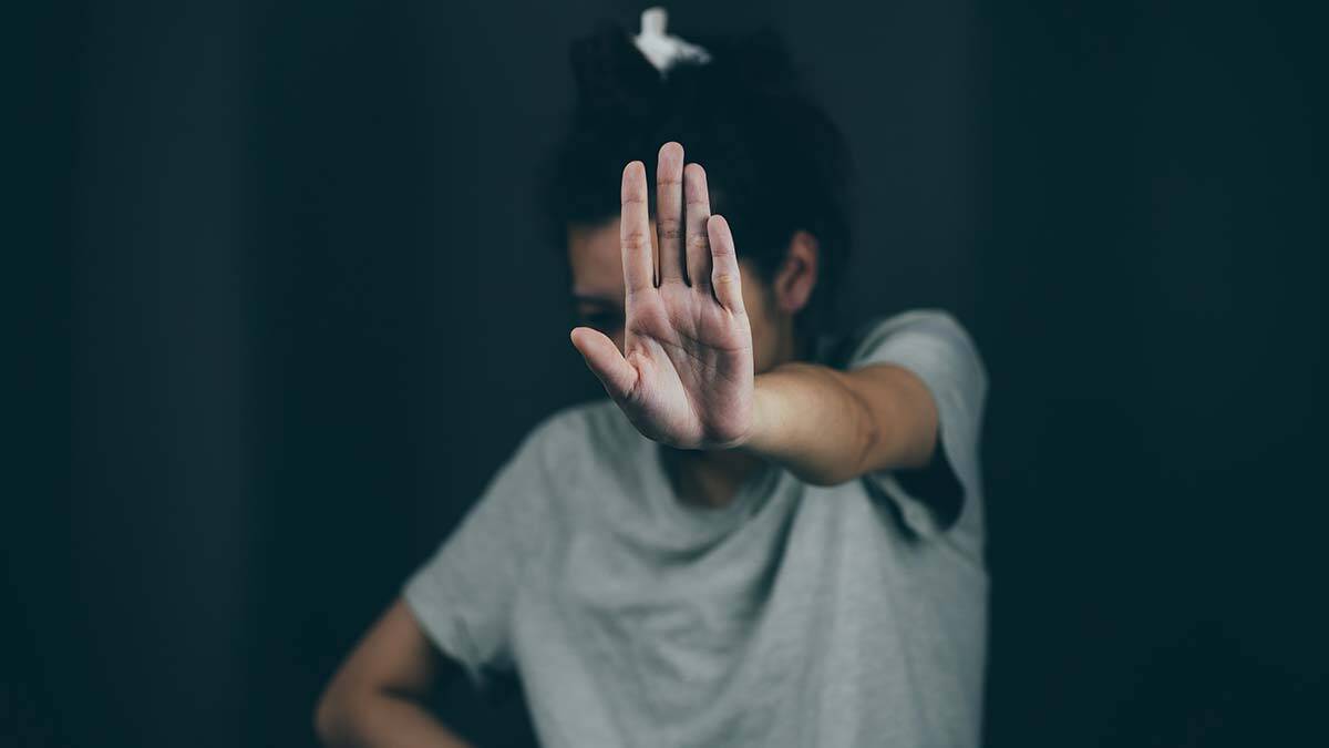 3 kadından 1'i suistimale uğruyor