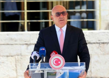 Asgari ücret belirlenirken evli işçiler unutulmasın