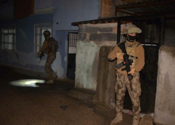 Adana'da PKK'ya şafak vakti operasyon