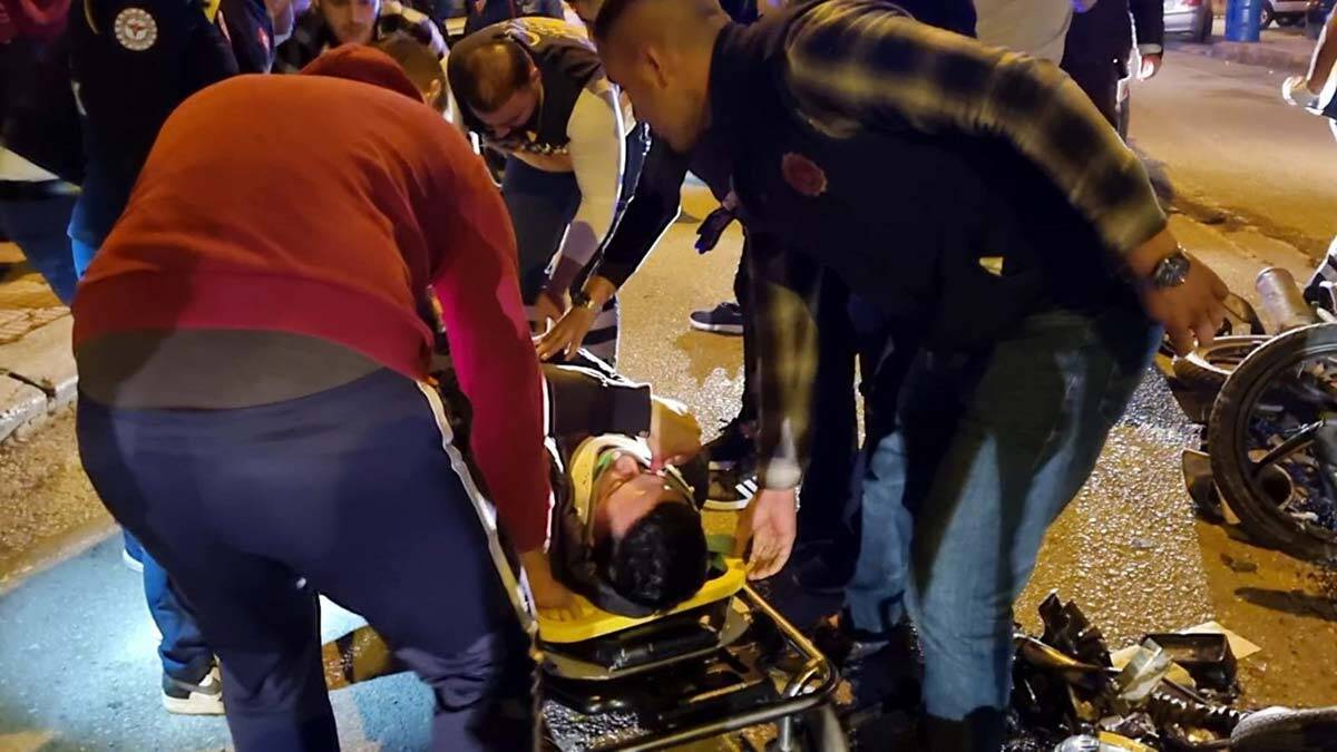 Adana'da zincirleme kazada 5 kişi yaralandı