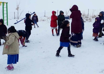 Ağrı kar yağışı ile beyaza büründü