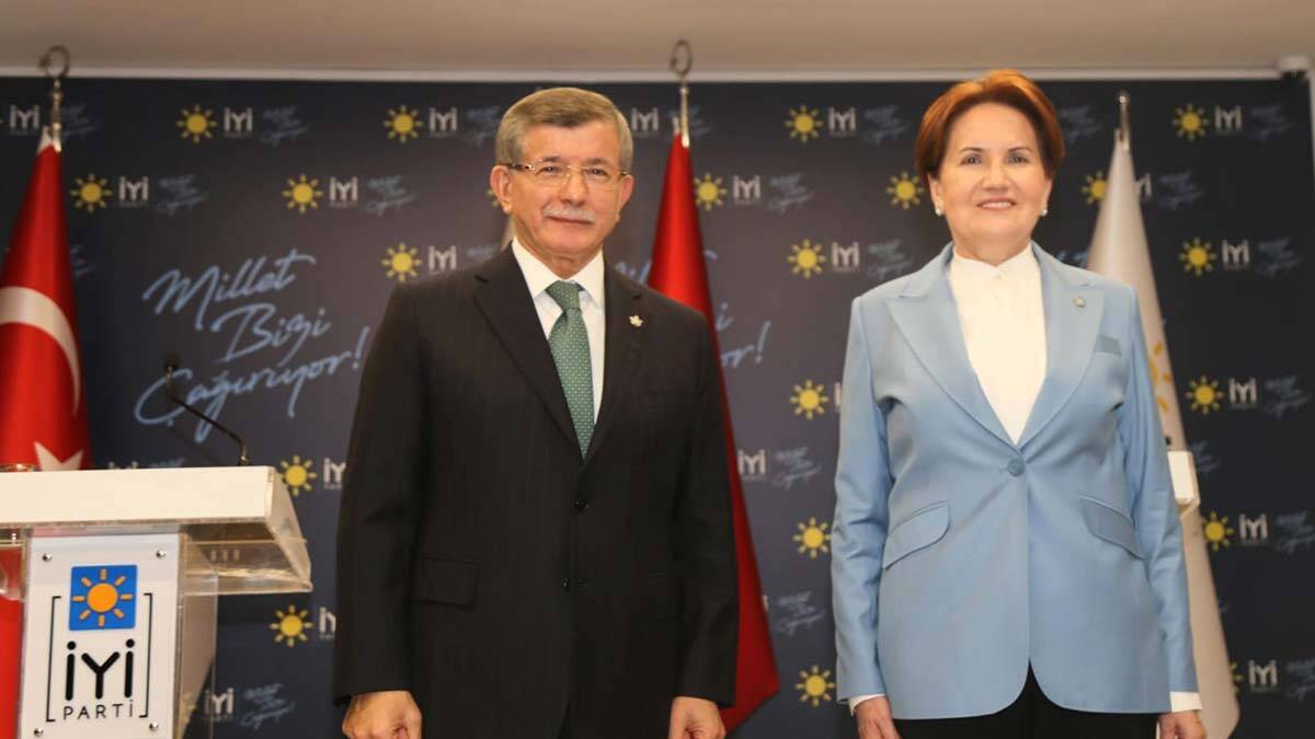 "Türkiye sahipsiz değildir, Türkiye'ye sahip çakacak siyasi liderler ve kadrolar vardır."