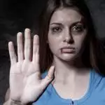 Ailenin korunması ve kadına karşı şiddetin önlenmesine dair kanun nedir?