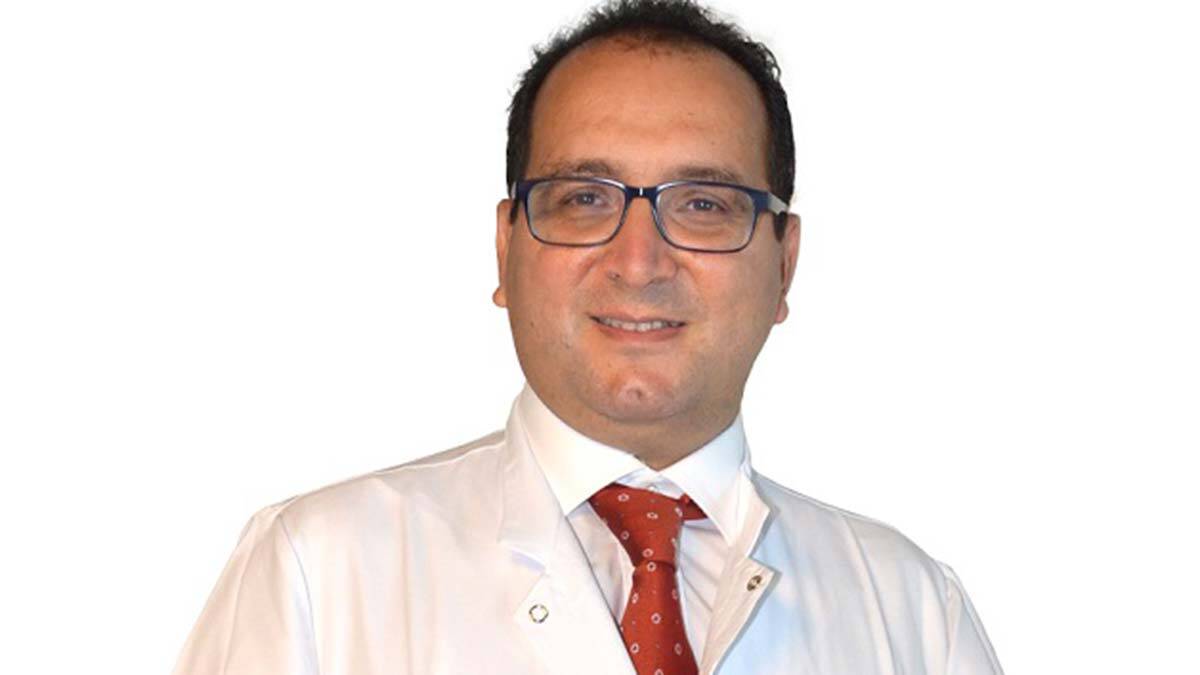 " Akciğer kanseri küçük hücreli akciğer kanseri ve küçük hücreli dışı akciğer kanseri olarak ikiye ayılır"