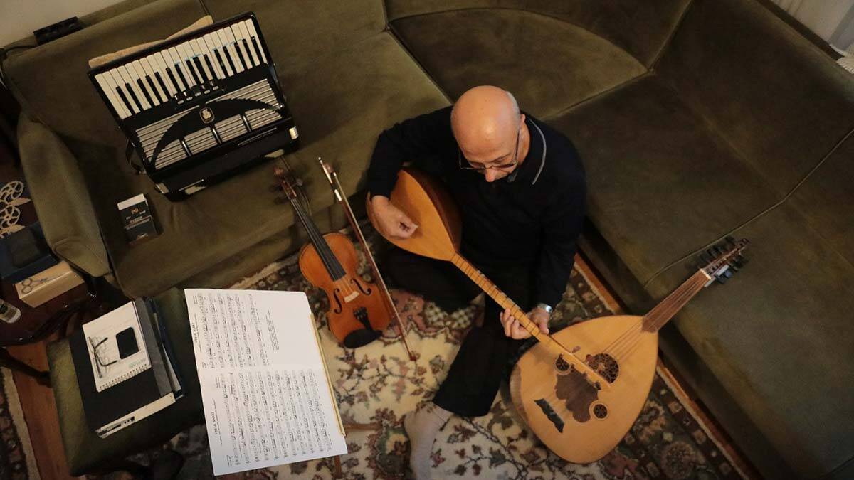 Alzheimer korkusu ile 5 enstrüman çalmayı öğrendi