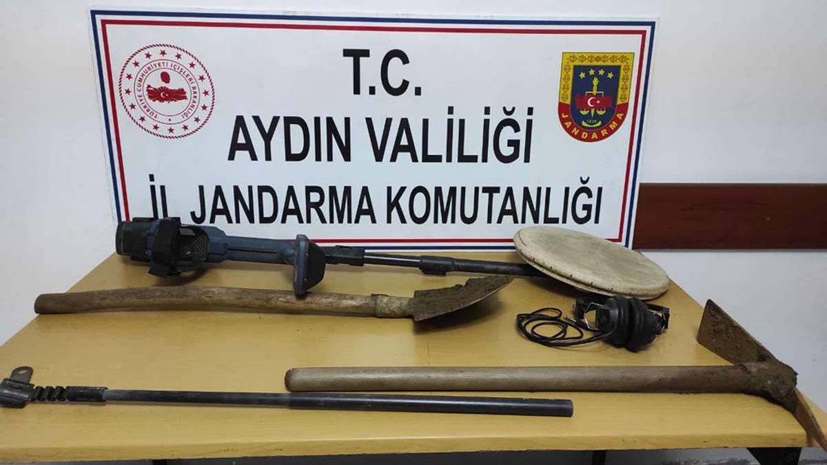 Jandarma ekiplerinin bölgeye düzenlediği operasyonda 2 şüpheli suçüstü yakaladı 