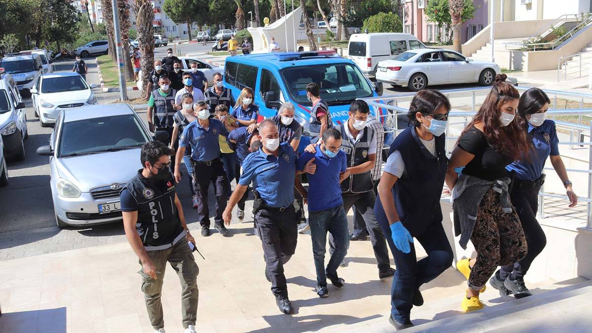 Anamur'da uyuşturucu ticaretine operasyon