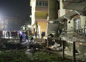 Ankara'da 3 katlı binada patlama: 2 ölü 4 yaralı