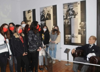 Atatürk ölümünün yıl dönümünde Selanik'te anıldı