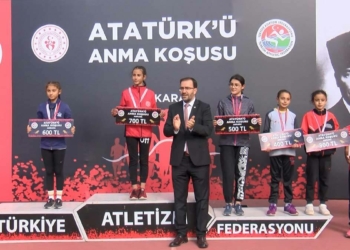 Atatürk'ü Anma Kros Koşusu'nda 715 sporcu yarıştı