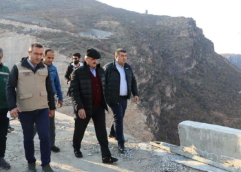 Avrupa'nın ve Türkiye'nin en yüksek barajı Silvan Avrupa'nın ve Türkiye'nin en yüksek barajı Silvan