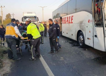 Aydın'ın Kuyucak ilçesinde zincirleme kaza: 11 yaralı