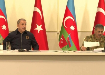 Bakan Akar şehit anısını anlatırken duygulandı