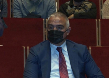 Bakan Ersoy Mozaik Konseri'ni izledi