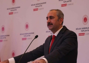 Bakan Gül: Konuşulan dile ipotek koyulduğunu gördük