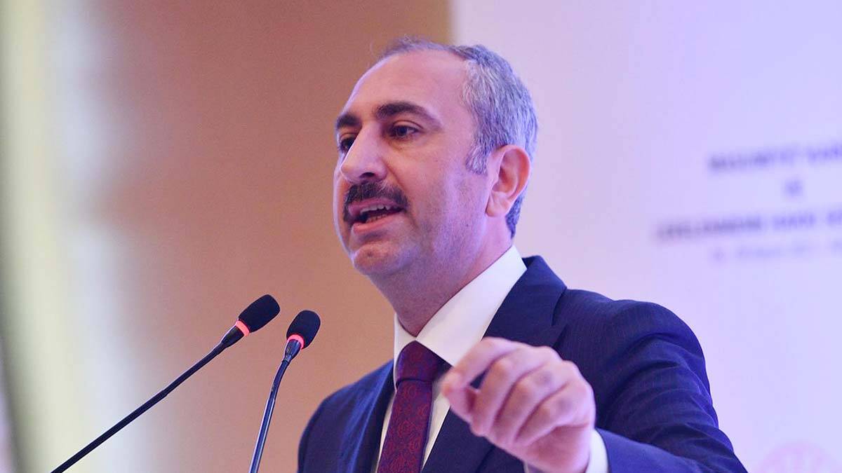 "Tüm insanlar bu saygı, önem ve koruma noktasında eşittir "