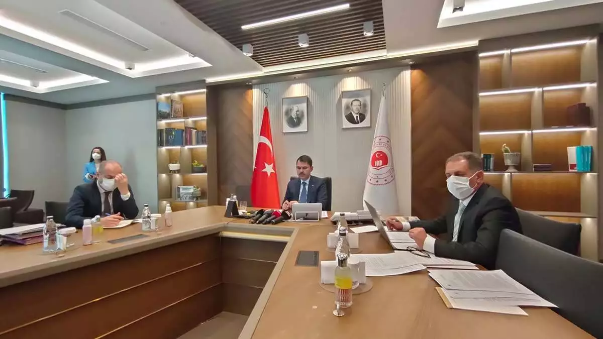 " büyükşehir belediyeleri kanalizasyona deşarj yönetmeliklerini en kısa zamanda revize edecekler"