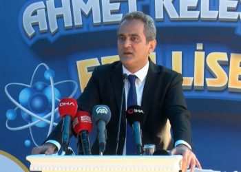 Bakan Özer aşı olan öğretmen sayısını açıkladı
