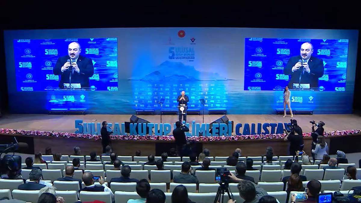 " Antarktika Anlaşması’na taraf 53 ülkenin olumlu değerlendirmesini alan, kapsamlı bir çevre etki değerlendirme raporunu bu yıl içinde taraflara sunduk"