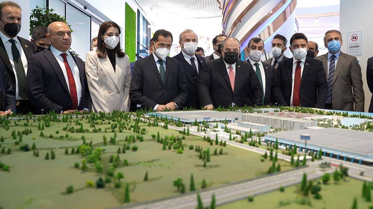 " İşte endüstriyi dönüştürecek işaret fişeği proje de aslında TOGG"