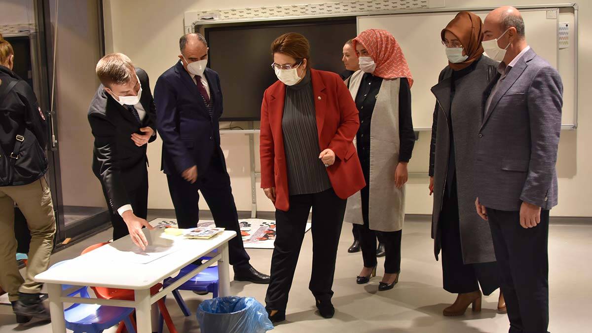 " Engelli yurttaşlarımız, sıklıkla bizim bakanlığımızdan atama yönündeki taleplerini doğal olarak bizden istiyorlar"