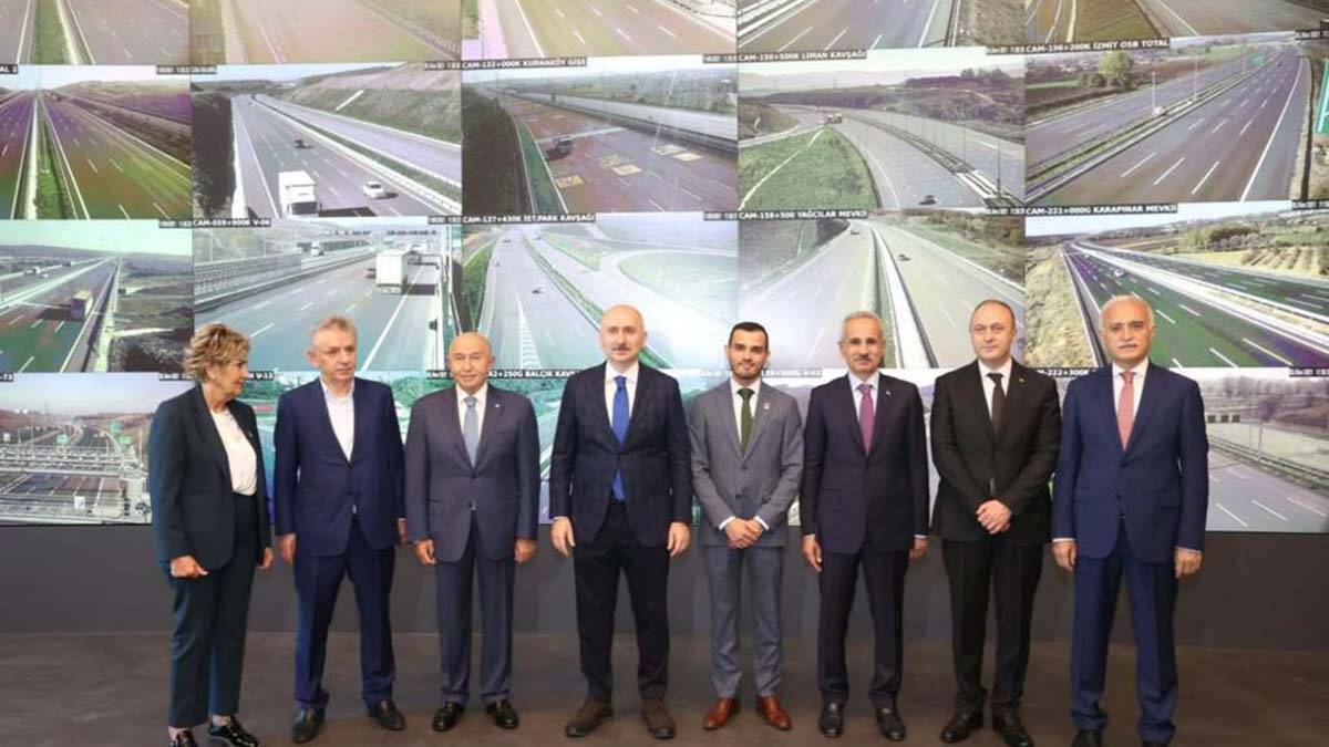 "Ana Kontrol Merkezi yerleşkesinde; 24 saat çalışma sistemiyle 148 personel aracılığıyla gerçekleşmektedir "