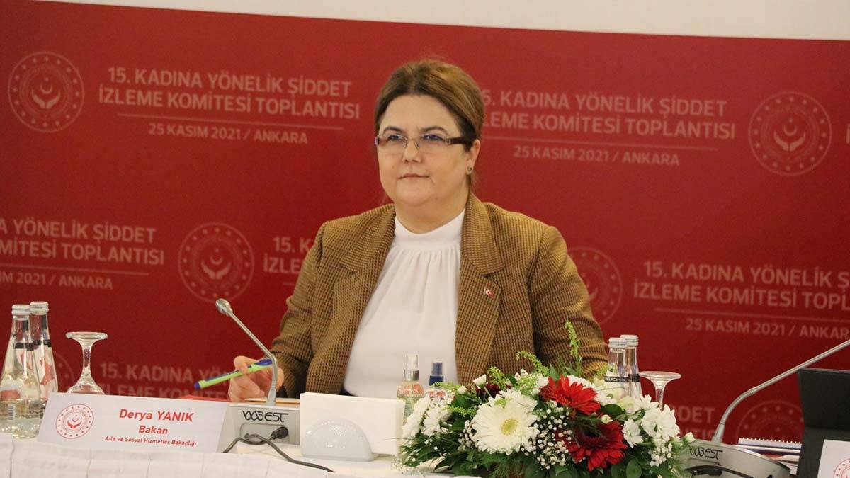 " Kadına yönelik şiddet pek çok ülke gibi bizim de mücadele ettiğimiz kritik bir alan"