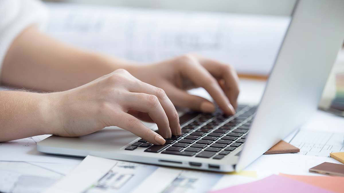 Bakanlığın burs ve kredi başvuruları başladı