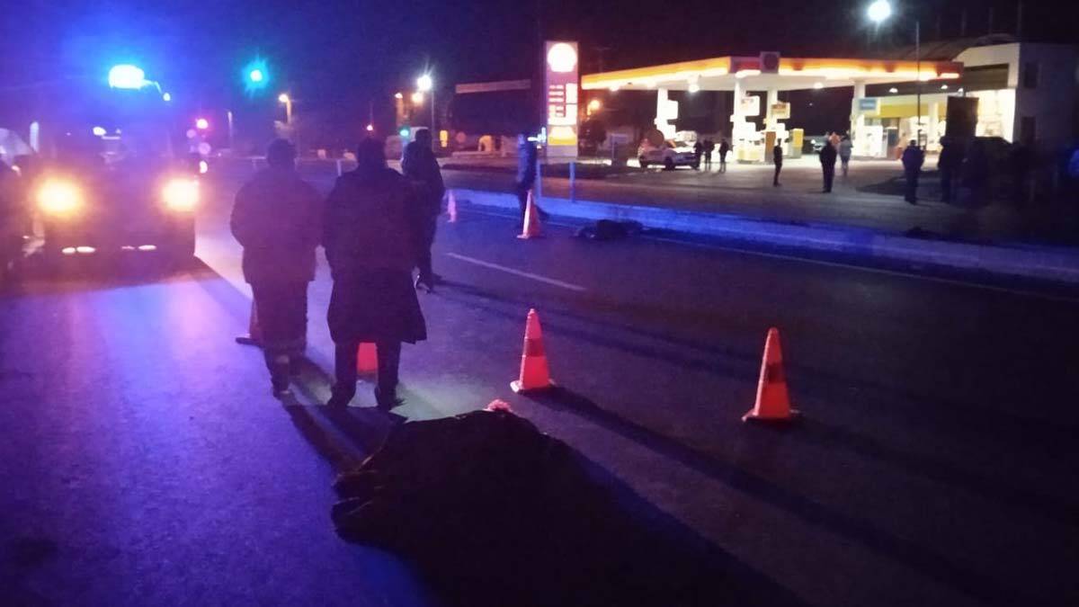 Balıkesir'de yolun karşısına geçen dede ve torunu öldü