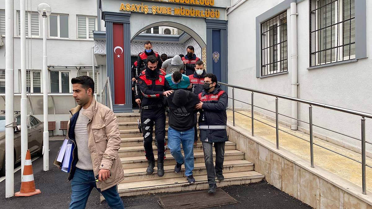 Bebek kamerasından yakalanan şüpheliler adliyede