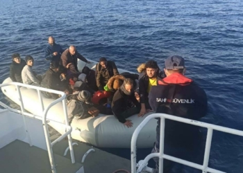 Bodrum'da kaçak göçmenler kurtarıldı