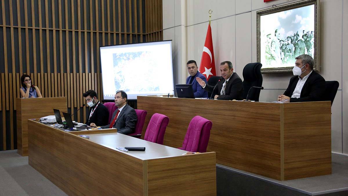 Bolu'da yabancılara su dolarla verilecek