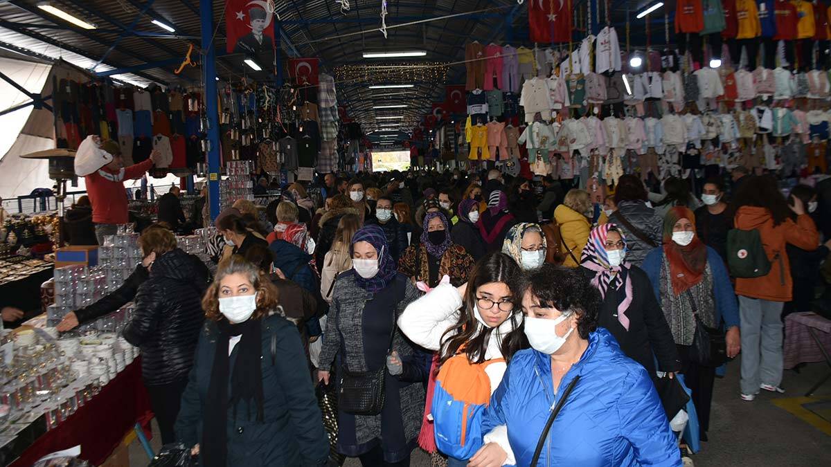 Bulgar levası, artan döviz kuruyla 6 lira 43 kuruşa yükselirken, Edirne'ye gelen turistlerin sayısını da büyük çoğunluğunu Bulgar turistler oluşturuyor