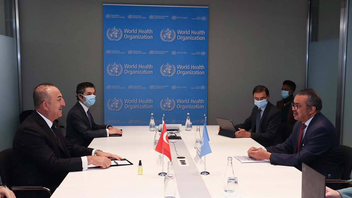 Çavuşoğlu DSÖ Genel Direktörü ile bir araya geldi